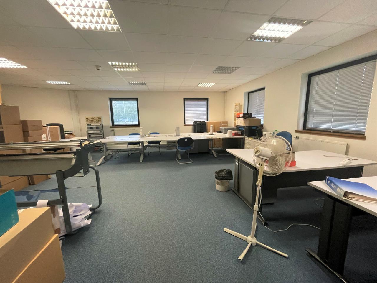 Bureau Ronchin 1620m² Vente bureau Ronchin Nord OVBUR2423742 3
